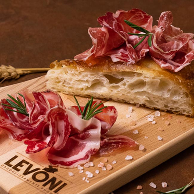 Antipasto-Platte mit Levoni